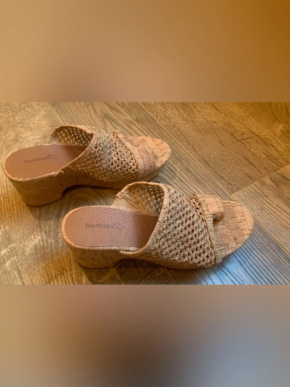 Baretraps Women's Bethie Wedge Sandals NWOT - 7.5M